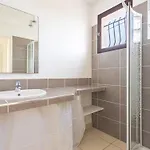 Вилла Les Pesquiers By Interhome *