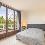 Вилла Les Pesquiers By Interhome