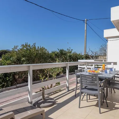 Villa Les Pesquiers By Interhome