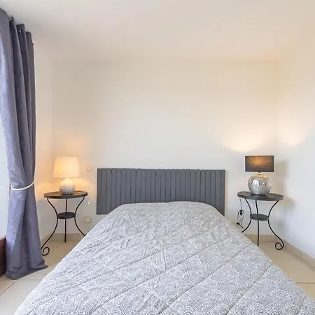 Les Pesquiers By Interhome Hyères