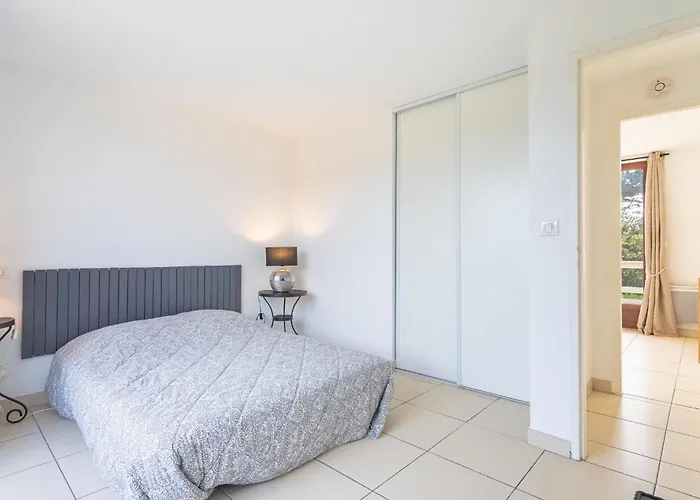 Les Pesquiers By Interhome Villa *